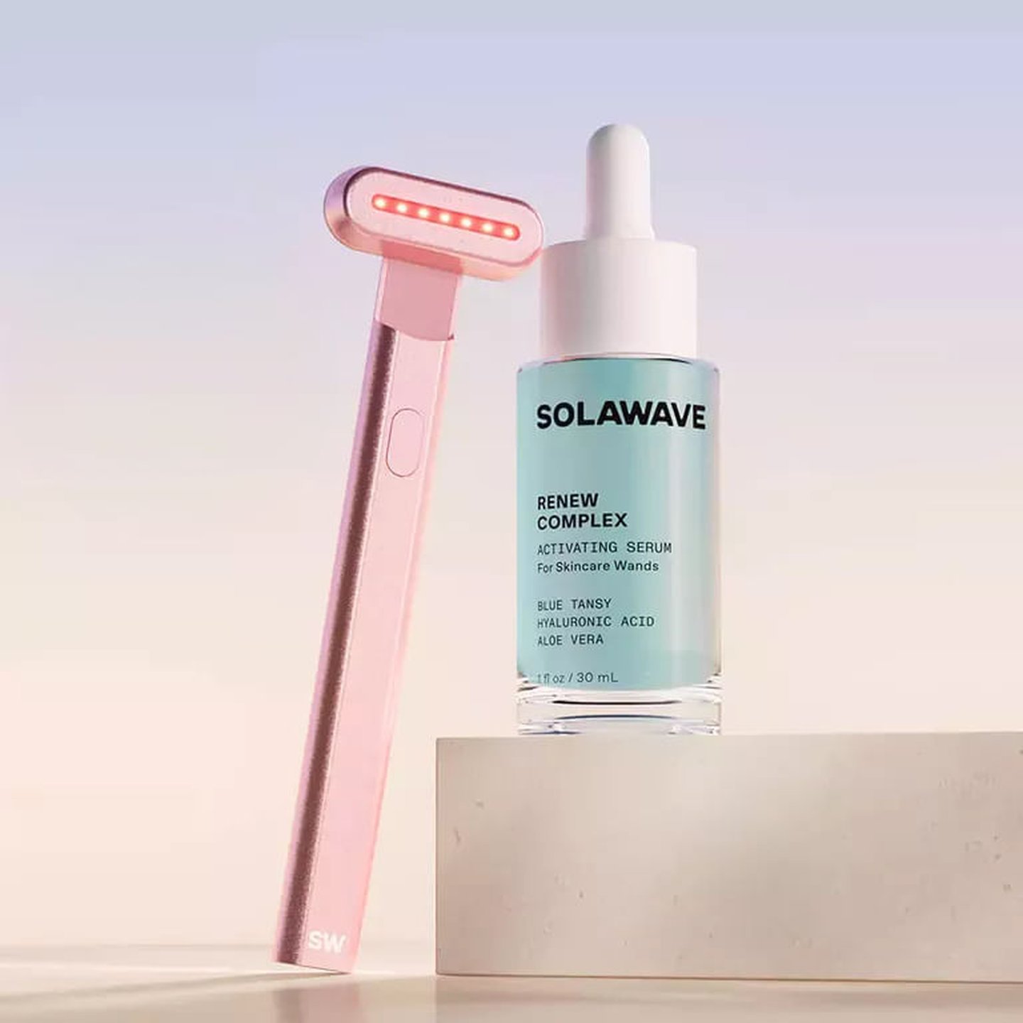 雪の豪奢 4-in-1 Radiant Renewal Skincare Wand & Activating Serum Kit テクノ